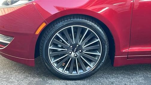 2016 Lincoln MKZ Hybrid Base