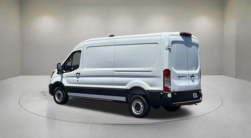 Oxford White 2026 Ford Transit-250 Base