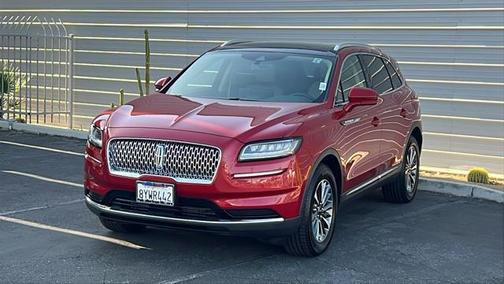 2021 Lincoln Nautilus Reserve
