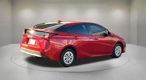 2019 Toyota Prius L