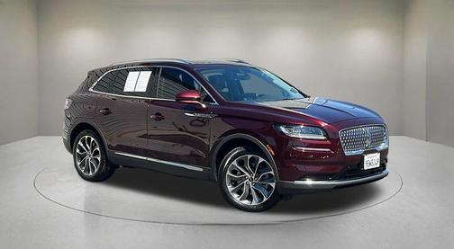 Burgundy Velvet Metallic Tinted Clearcoat 2023 Lincoln Nautilus Reserve