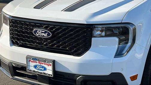 Oxford White 2025 Ford Maverick Lariat
