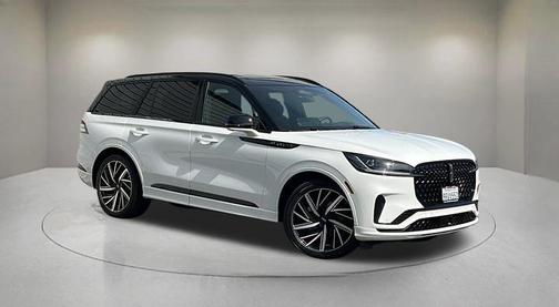 2025 Lincoln Aviator Black Label AWD