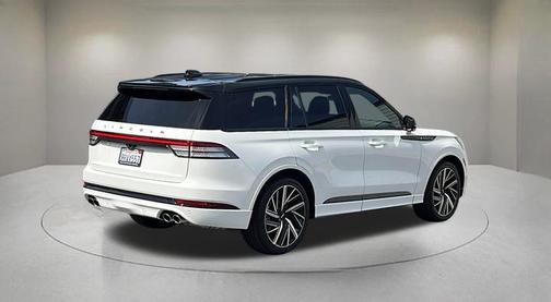 2025 Lincoln Aviator Black Label AWD