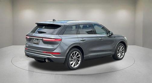 Asher Gray Metallic Clearcoat 2023 Lincoln Corsair Grand Touring