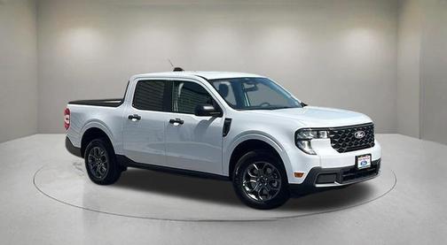 Oxford White 2026 Ford Maverick XLT