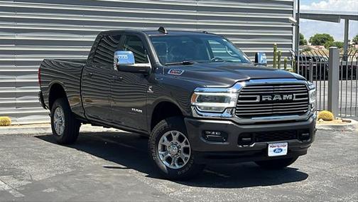 2024 RAM 2500 Laramie Crew Cab 4x4 6'4' Box