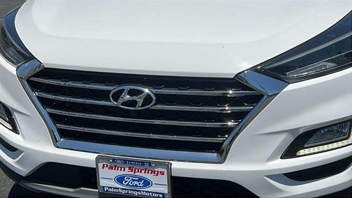 White 2019 Hyundai TUCSON Ultimate