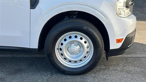 2024 Ford Maverick XL