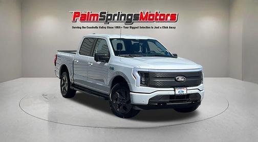 2025 Ford F-150 Lightning Flash