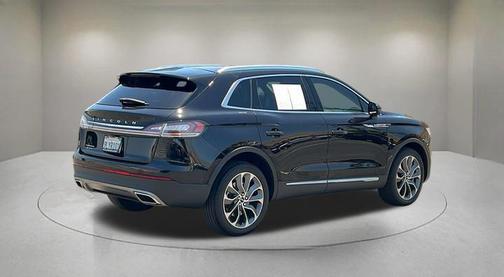 Infinite Black Metallic Clearcoat 2023 Lincoln Nautilus Reserve