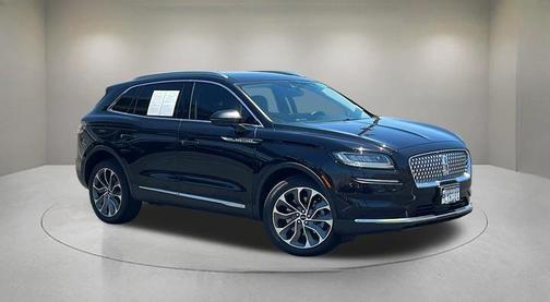 Infinite Black Metallic Clearcoat 2023 Lincoln Nautilus Reserve