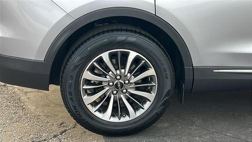 2021 Lincoln Nautilus Standard