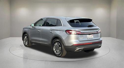 2021 Lincoln Nautilus Standard