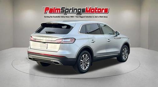 2021 Lincoln Nautilus Standard