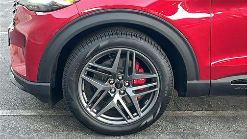 Rapid Red Metallic Tinted Clearcoat 2026 Ford Explorer ST-Line