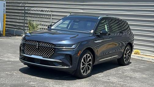 2024 Lincoln Nautilus Reserve