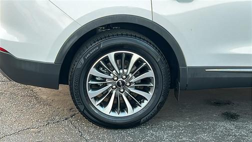 2020 Lincoln Nautilus Standard