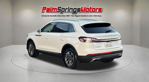 2020 Lincoln Nautilus Standard