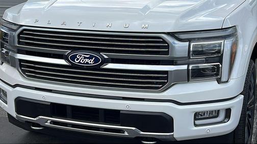 Star White Metallic Tri-Coat 2024 Ford F-150 Platinum
