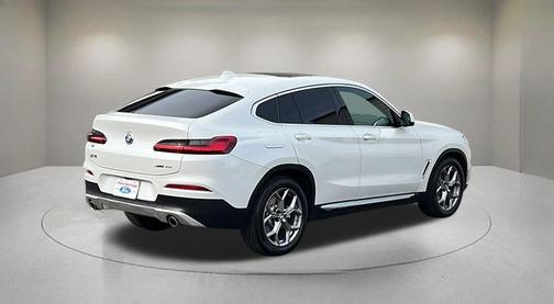 2021 BMW X4 xDrive30i