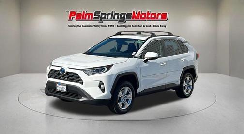 2019 Toyota RAV4 Hybrid XLE