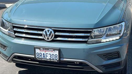 Silk Blue Metallic 2020 Volkswagen Tiguan 2.0T SE