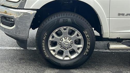 2021 RAM 2500 Laramie Crew Cab 4x4 6'4' Box