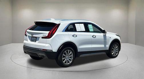 Crystal White Tricoat 2022 Cadillac XT4 Premium Luxury