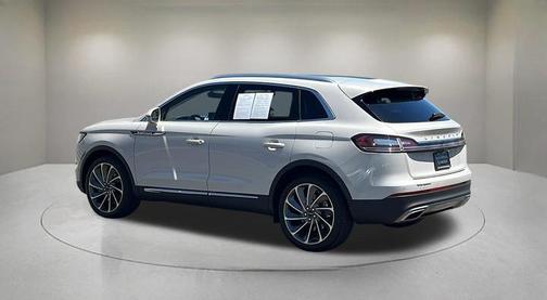 Ceramic Pearl Metallic Tinted Clearcoat 2023 Lincoln Nautilus Reserve