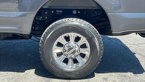 Magnetic Metallic 2018 Ford F-250 XLT