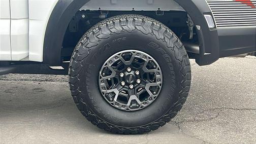 Oxford White 2024 Ford F-150 Raptor
