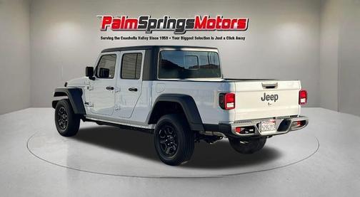 2024 Jeep Gladiator Sport