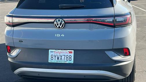 Moonstone Gray/Black Roof 2021 Volkswagen ID.4 Pro S