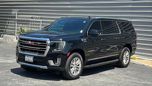 2023 GMC Yukon XL SLT