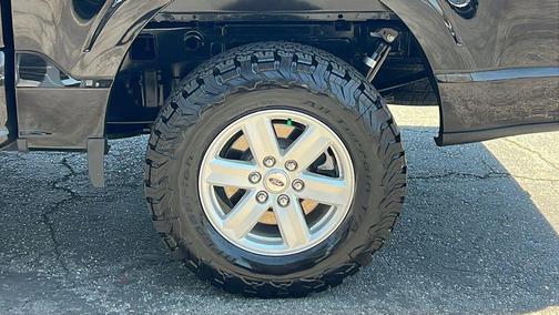 Agate Black Metallic 2023 Ford F-150 XLT