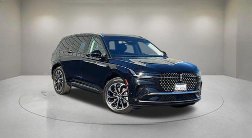 2024 Lincoln Nautilus Reserve