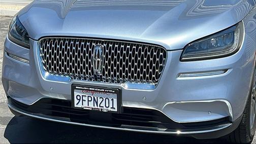Elite Blue Metallic Clearcoat 2022 Lincoln Corsair Standard