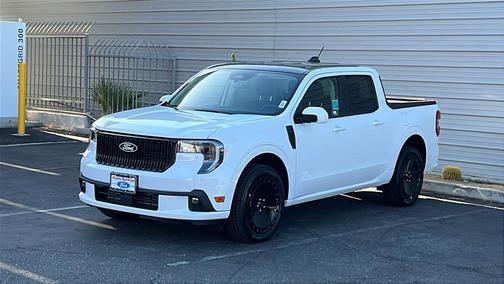 2025 Ford Maverick Lobo Standard