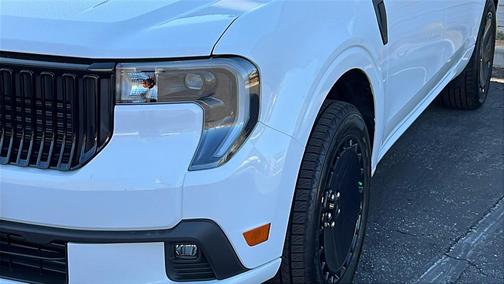 2025 Ford Maverick Lobo Standard