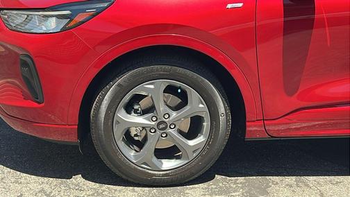 Rapid Red Metallic Tinted Clearcoat 2024 Ford Escape ST-Line