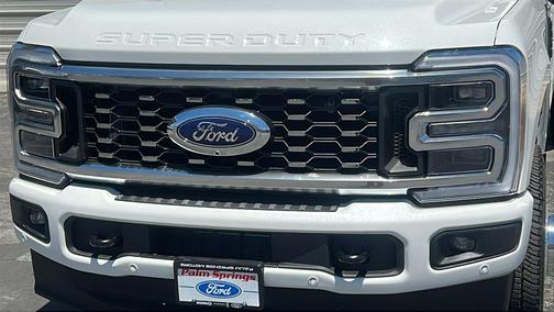 Star White Metallic Tri-Coat 2026 Ford F-350 Platinum