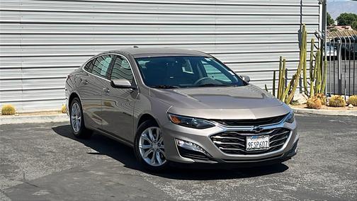 2022 Chevrolet Malibu FWD LT