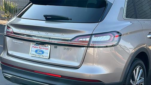 2019 Lincoln Nautilus Select