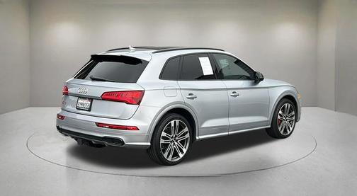 Florett Silver Metallic 2020 Audi SQ5 3.0T Premium Plus
