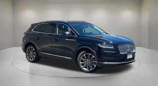 Infinite Black Metallic Clearcoat 2023 Lincoln Nautilus Reserve