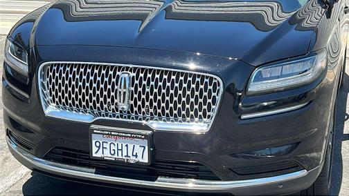 Infinite Black Metallic Clearcoat 2023 Lincoln Nautilus Reserve