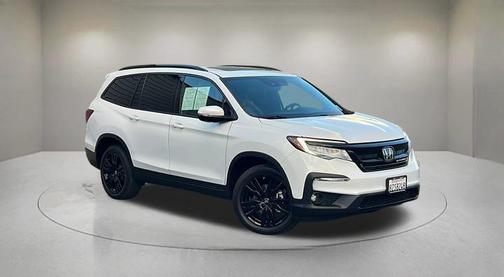 2022 Honda Pilot AWD Black Edition