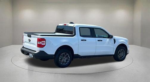 Oxford White 2026 Ford Maverick XLT