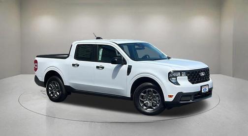 Oxford White 2026 Ford Maverick XLT
